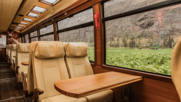 How long is the train from Cusco to Machu Picchu?